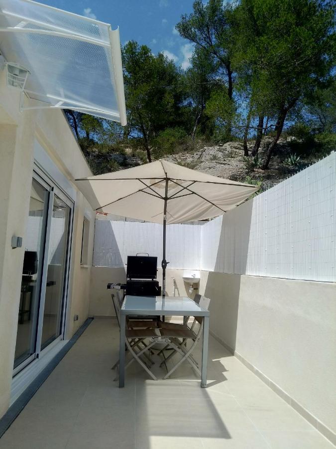 Appartement Meuble Proche De Cassis Roquefort-la-Bedoule Εξωτερικό φωτογραφία